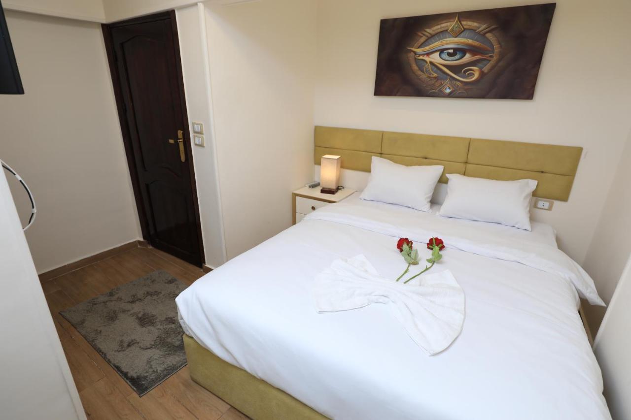 Pyramids Heart Hotel Kafret el-Gabal Exterior foto