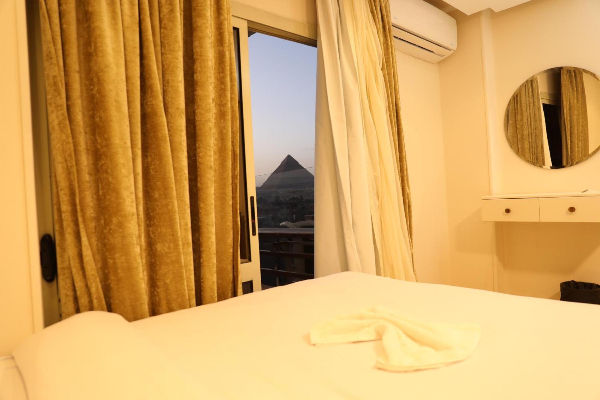 Pyramids Heart Hotel Kafret el-Gabal Exterior foto